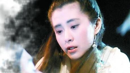 杨幂的发际线是什么样的，14位明星增发妙招