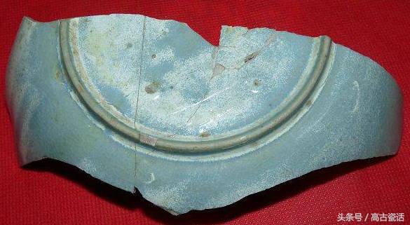 钧窑釉色月白，天青色等烟云——钧窑天青釉花盆