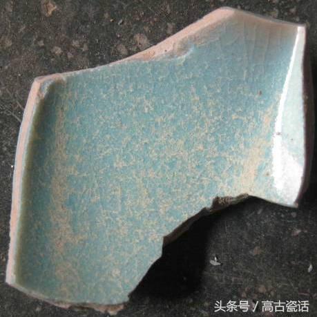 钧窑釉色月白，天青色等烟云——钧窑天青釉花盆