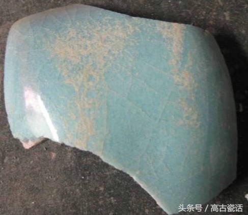 钧窑釉色月白，天青色等烟云——钧窑天青釉花盆
