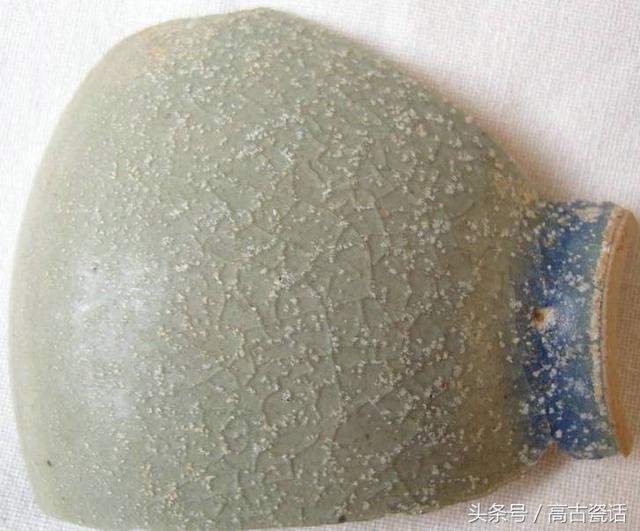 钧窑釉色月白，天青色等烟云——钧窑天青釉花盆