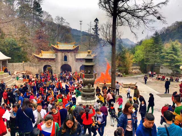 信阳旅游景点大全排名，信阳旅游必去景点（信阳周末游玩攻略之市区赏梅）