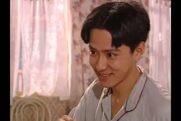 演过情深深雨蒙蒙中的陆尔豪，出道22年终于凭《谢谢你医生》火了