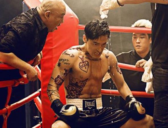 胡歌纹身花臂是真的吗，baby的纹身很特别含义更深刻