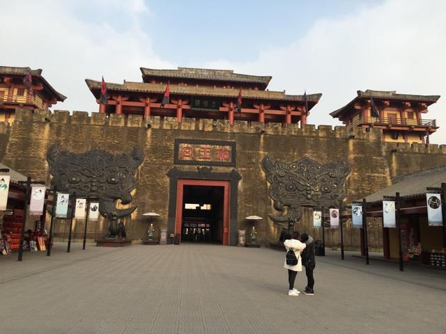 金华周边旅游必去十大景点推荐，浙江金华最著名的十大旅游景点