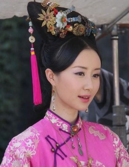 宋祖儿和舒畅到底是不是亲戚，还记得14年前的金粉世家吗