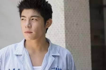 宫铭两扮演者，好歹是跟赵丽颖搭档过的男主