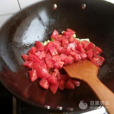 番茄土豆片减肥做法，常吃四款冬天减肥食谱