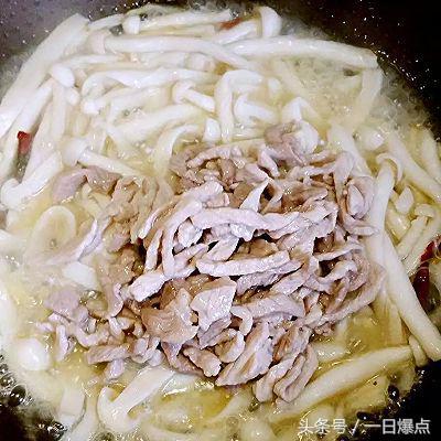 海鲜菇的做法大全，海鲜菇的10种做法大全图（海鲜菇6种最好吃的做法）