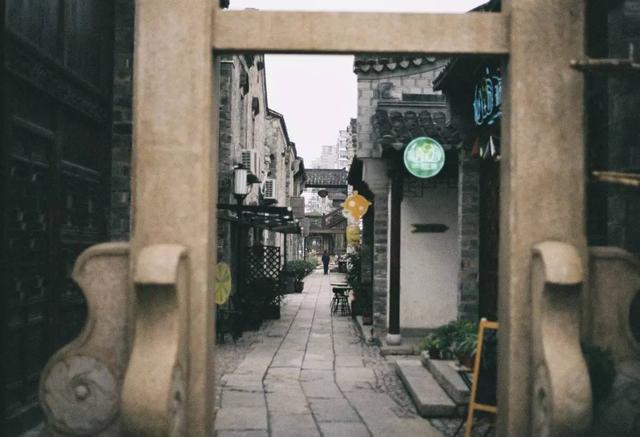 南京有什么玩的，南京最值得玩的景点有哪些免费的（南京6个很美的旅行地）