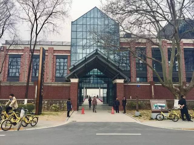 南京有什么玩的，南京最值得玩的景点有哪些免费的（南京6个很美的旅行地）