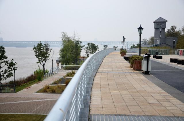 南京有什么玩的，南京最值得玩的景点有哪些免费的（南京6个很美的旅行地）