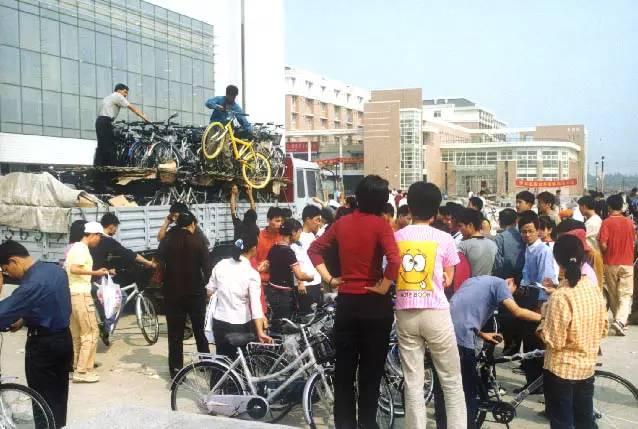 浙大紫金港校区历史系，生科院恋爱率最高历史系最爱健身