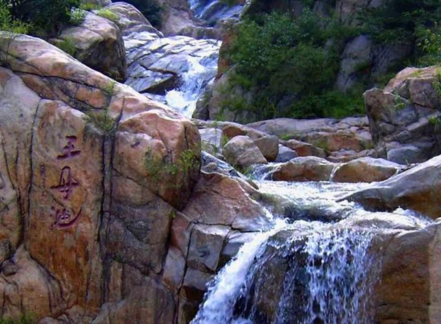 山东泰安旅游景点攻略大全，山东泰安最著名的十大旅游景点