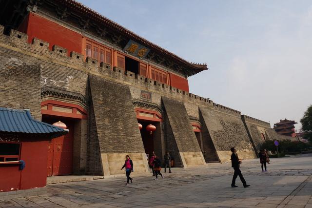 山东泰安旅游景点攻略大全，山东泰安最著名的十大旅游景点