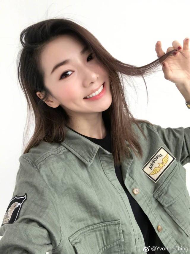 郑恺前女友程晓玥秀恩爱，郑恺晒女友程晓玥美照