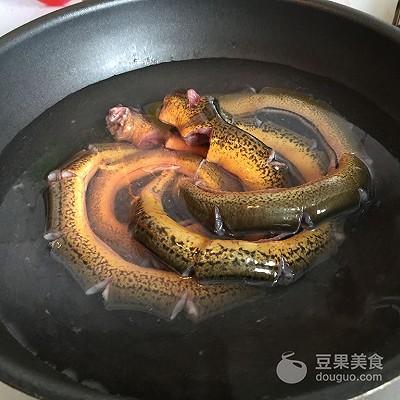 多份红烧鳝段做法，红烧鳝段鲜香滋味