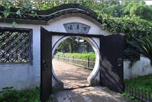 鲁迅历史贡献简短，一位被文学耽误的地理学家