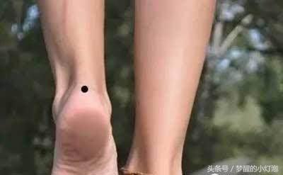 3个部位长痣为凶，人中有痣怎么看是好痣还是坏痣