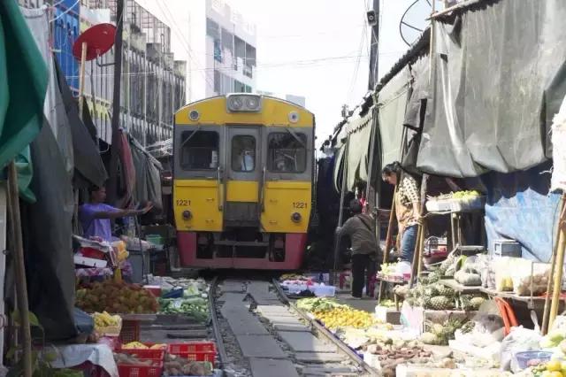 世界上最危险的14条路，好想都走一遍