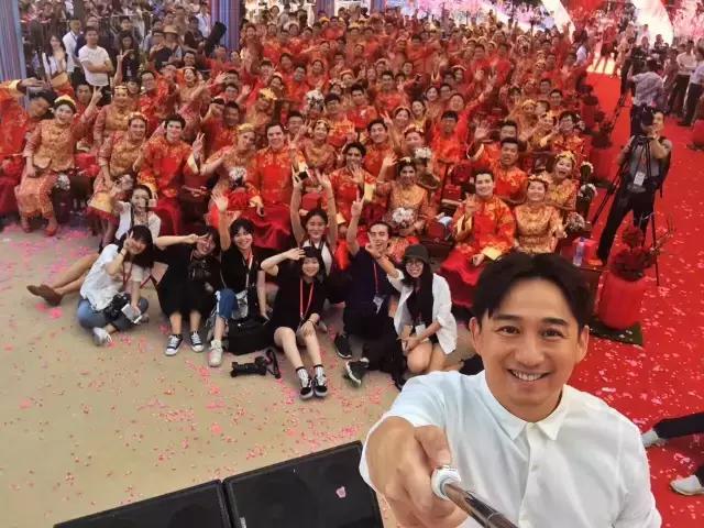 黄磊一家有多美，相爱22年生3个孩子