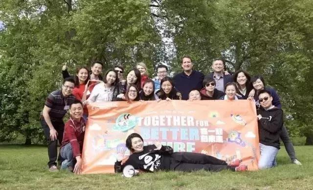 黄磊一家有多美，相爱22年生3个孩子