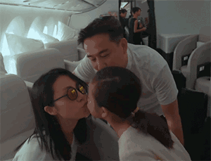 黄磊一家有多美，相爱22年生3个孩子