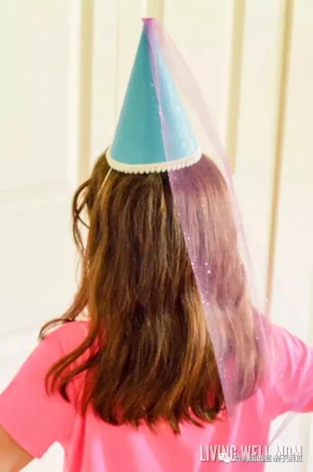 生日帽子怎么做手工，幼儿园手工制作（怎么用卡纸做简单又漂亮的生日帽）
