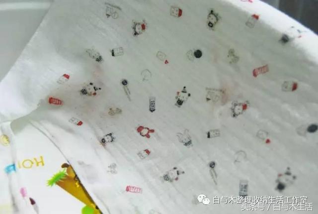 宝宝衣服上的水果渍怎么洗掉，宝宝衣服上的果渍怎么才能洗掉