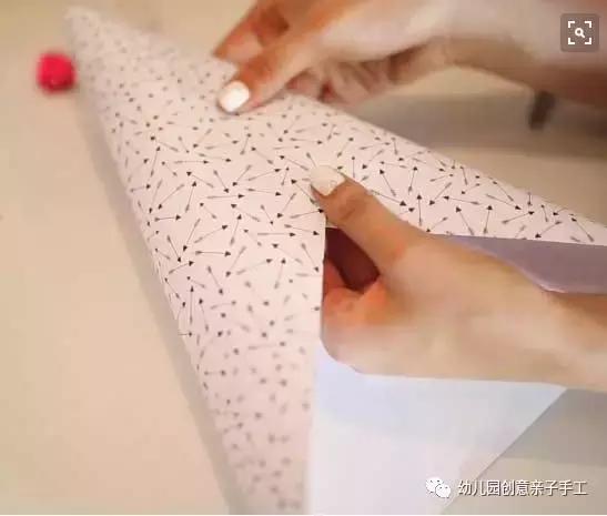 生日帽子怎么做手工，幼儿园手工制作（怎么用卡纸做简单又漂亮的生日帽）
