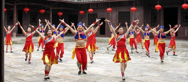 为什么叫恩施女儿城，4A级景区湖北恩施女儿城