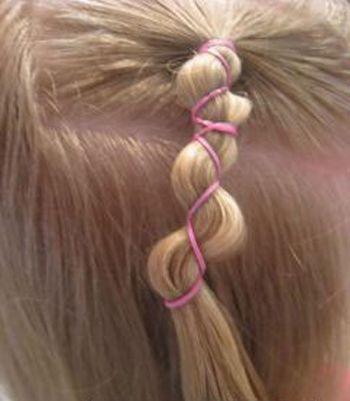 儿童编发随手一扎都这么好看，2款俏皮可爱的儿童编发扎发图解