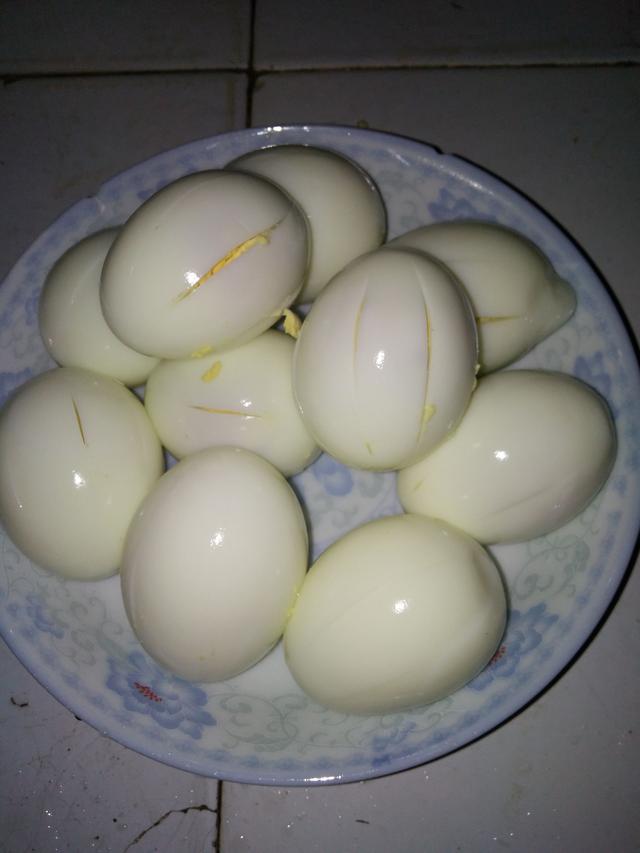 简单家常菜之可乐鸡蛋，教你如何炖至可乐鸡蛋