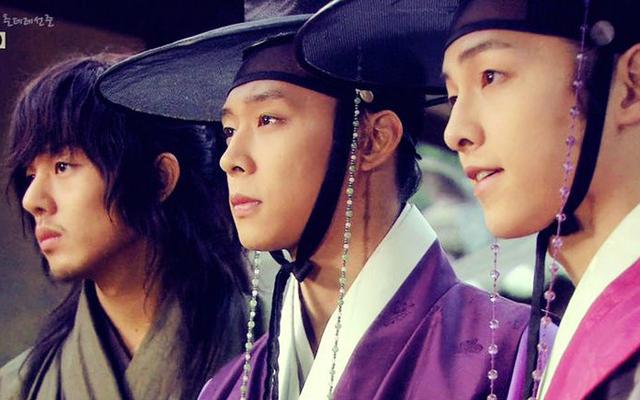 花样少男少女韩版，欧巴扎堆的这些韩剧