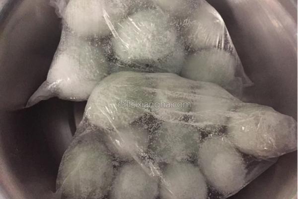 咸鸭蛋怎么吃比较好吃，怎么做咸鸭蛋最好吃的方法