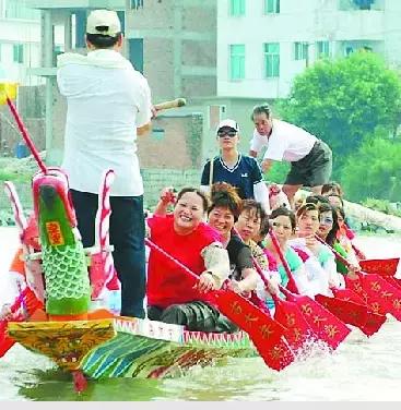赛龙舟传统节日习俗，我国各地的赛龙舟习俗
