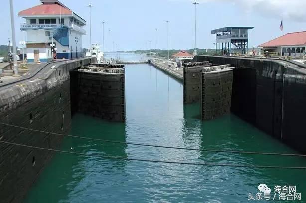 巴拿马运河简介，巴拿马运河和另外一个运河