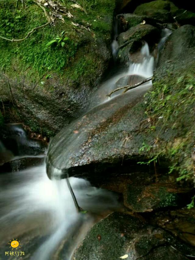 平远县南台山风景区，山是一尊佛 佛是一座山