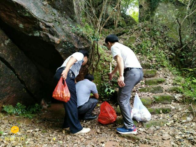 平远县南台山风景区，山是一尊佛 佛是一座山