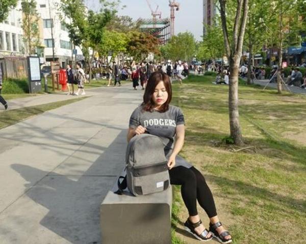 女士背包双肩包有气质洋气款，挑一款气质型的女士休闲双肩包