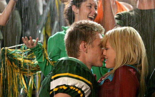 灰姑娘电影推荐卡，灰姑娘也值得被爱