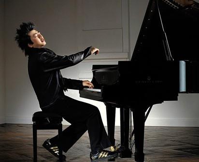 钢琴大师马克西姆即兴，马克西姆钢琴演奏《克罗地亚狂想曲》征服所有人