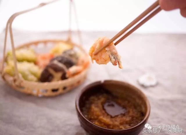日本天妇罗做法教学，贫民窟女孩也能丰衣足食