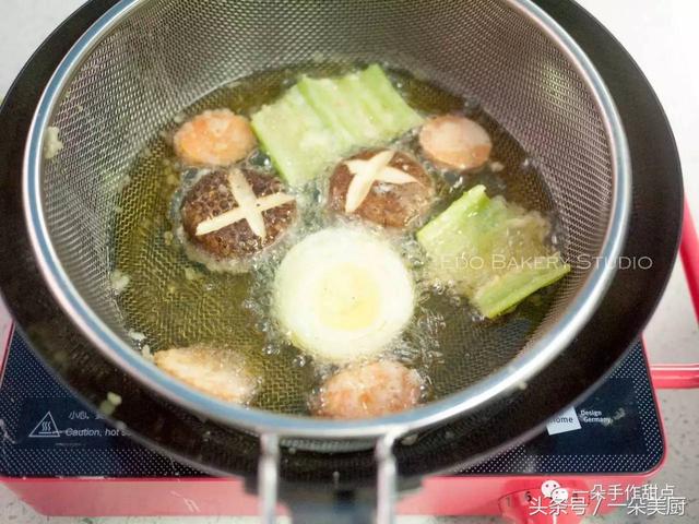 日本天妇罗做法教学，贫民窟女孩也能丰衣足食