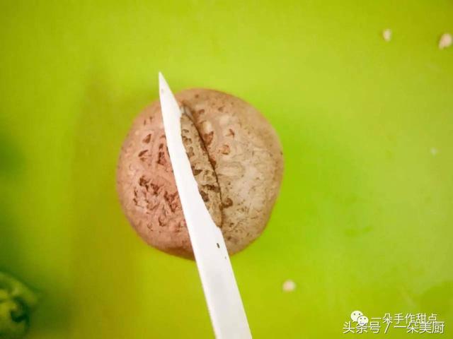 日本天妇罗做法教学，贫民窟女孩也能丰衣足食