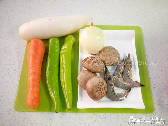日本天妇罗做法教学，贫民窟女孩也能丰衣足食