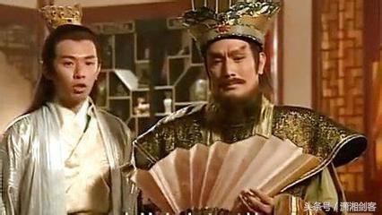 明朝大的奸臣严嵩最后什么结局，明朝奸臣严嵩父子犯了哪些错误最终导致垮台呢