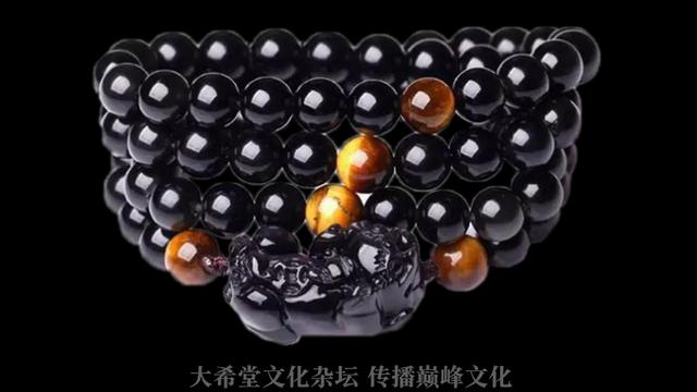 蕴含能量的黑曜石，拥有这块黑曜石将远离尘世忧伤