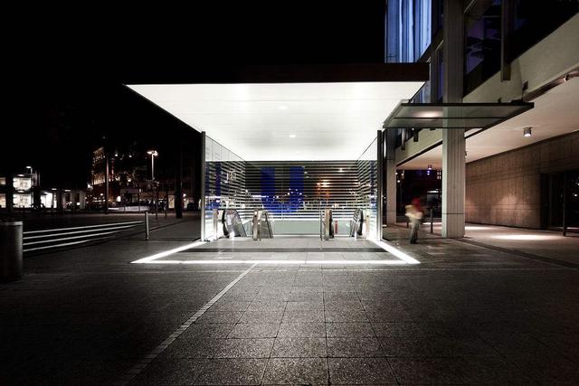 教你怎么乘坐地铁，手把手教你乘坐地铁