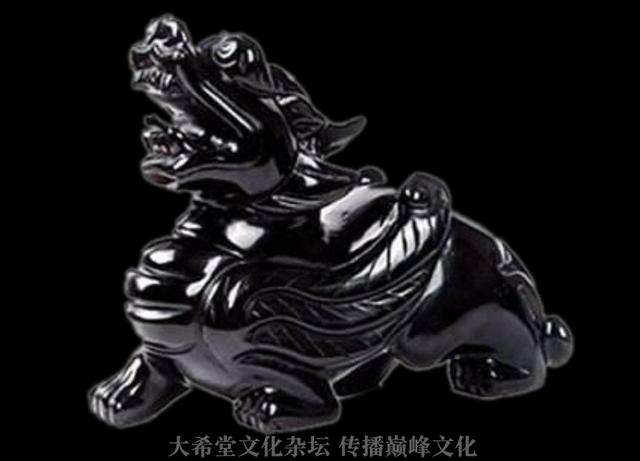 蕴含能量的黑曜石，拥有这块黑曜石将远离尘世忧伤